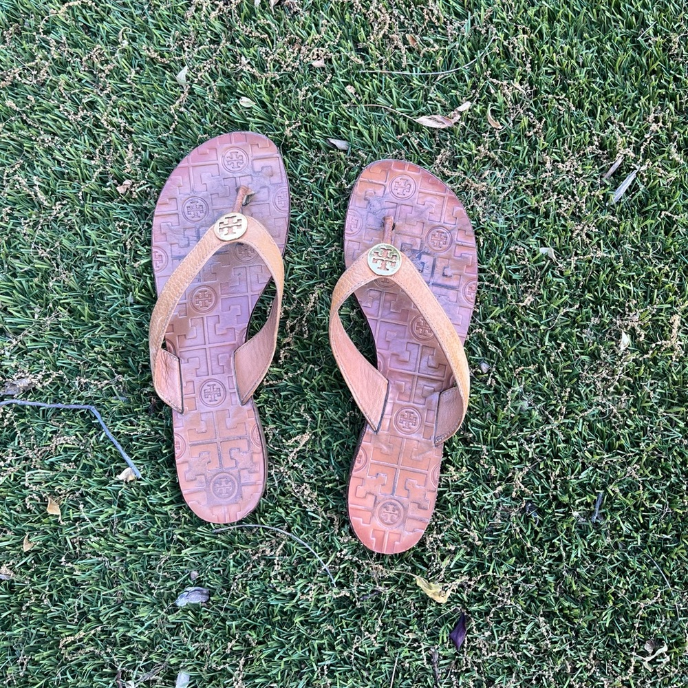 Tory Burch Thora Tan Thong Sandals